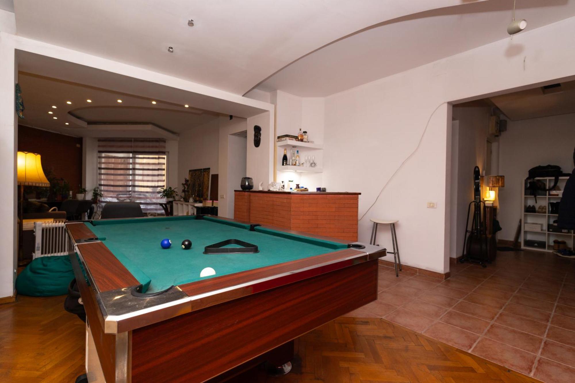 Shared Retro Vintage Luxury Apartment 布加勒斯特 外观 照片
