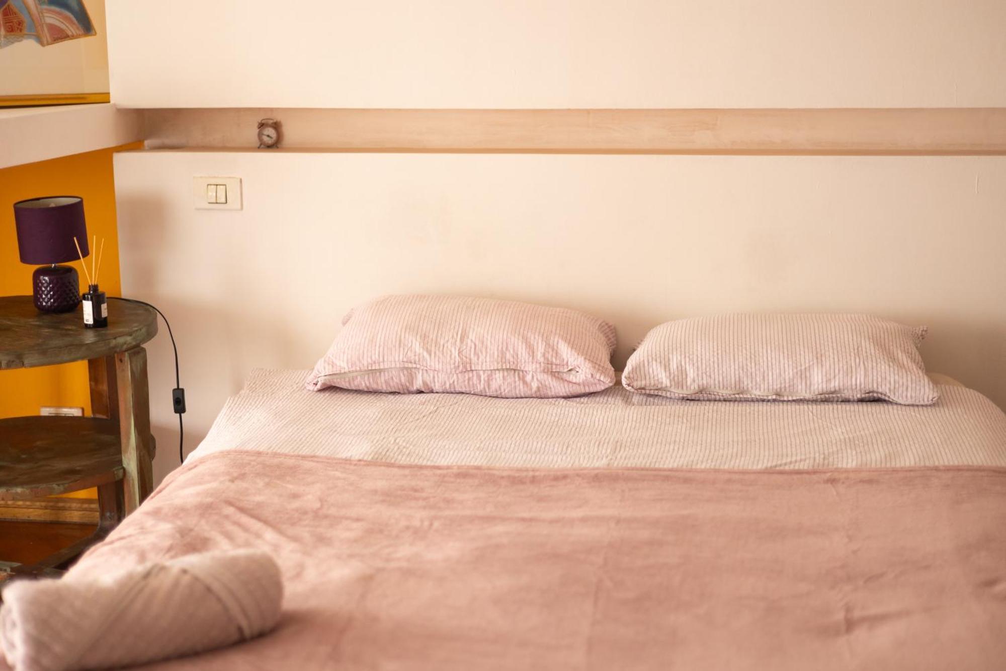 Shared Retro Vintage Luxury Apartment 布加勒斯特 外观 照片